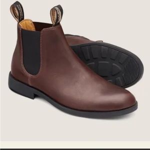 Blundstone Brown Leather Chelsea Boots